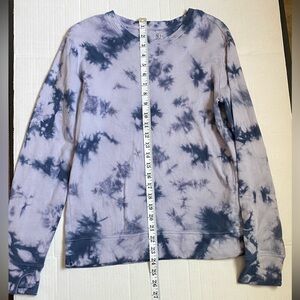 Athleta Girl Tie-Dye Tee in Blue and White